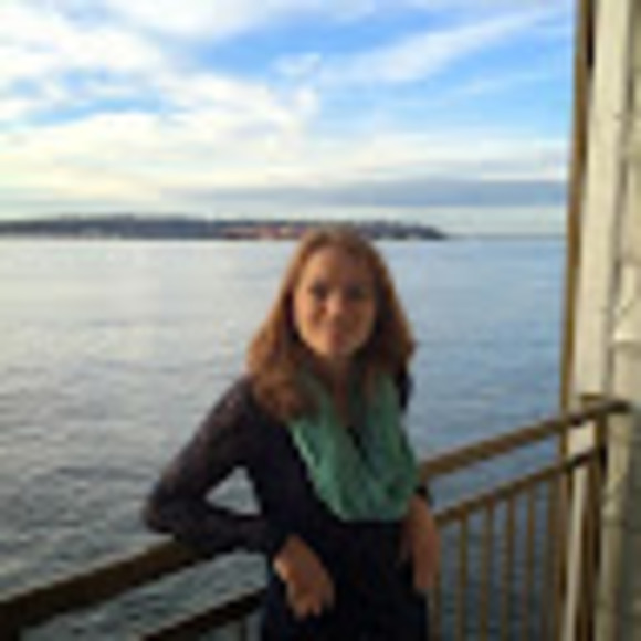 Meet your Posher, Cassandra - Picture 1 of 1